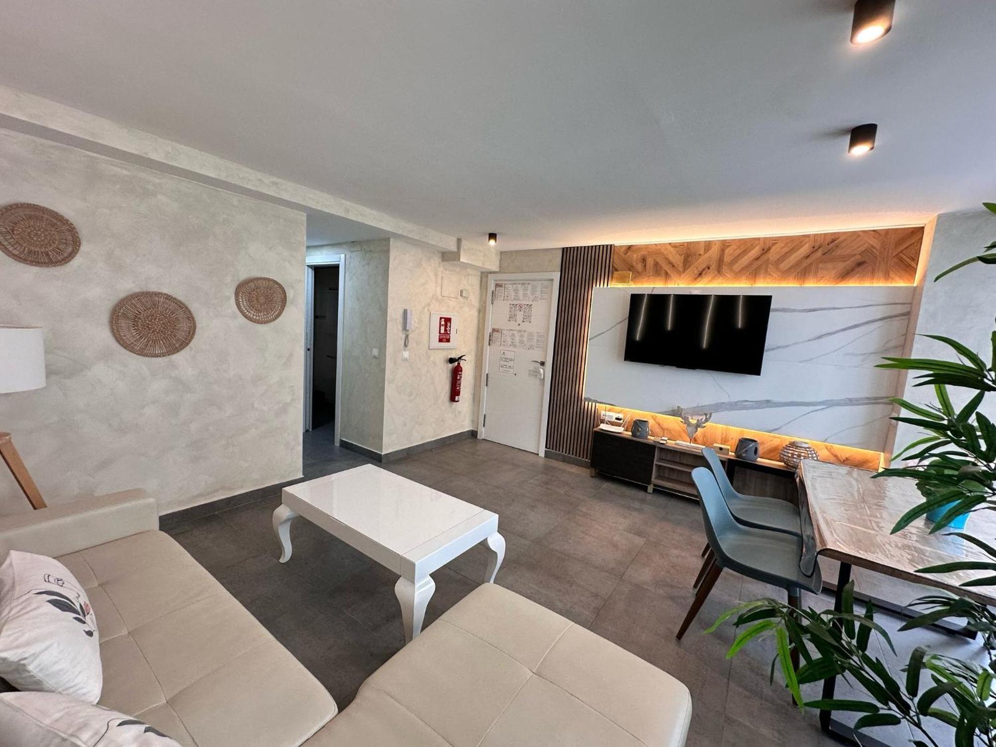 Apartamento Playa Carihuela El Carmen